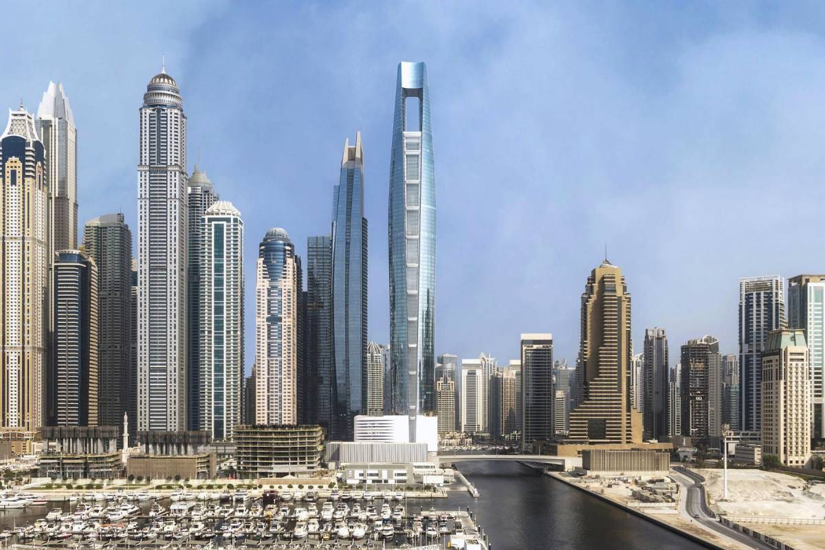 Побили собственный рекорд: в Дубае открылся самый высокий в мире отель