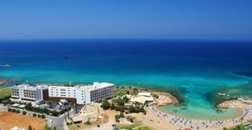 10 отелей Кипра 3* для экономного отдыха
