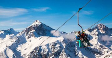 Отдых на горнолыжном курорте Домбай зимой 2024