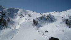 Отдых на горнолыжном курорте «Архыз» зимой в 2023 году