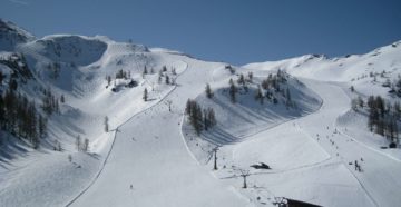 Отдых на горнолыжном курорте «Архыз» зимой в 2024 году