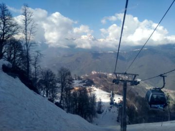 You are currently viewing Отдых на горнолыжном курорте Роза Хутор зимой