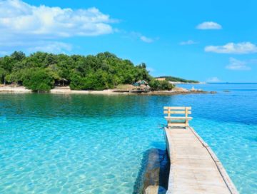 You are currently viewing Топ 10 лучших курортов Албании на море для пляжного отдыха