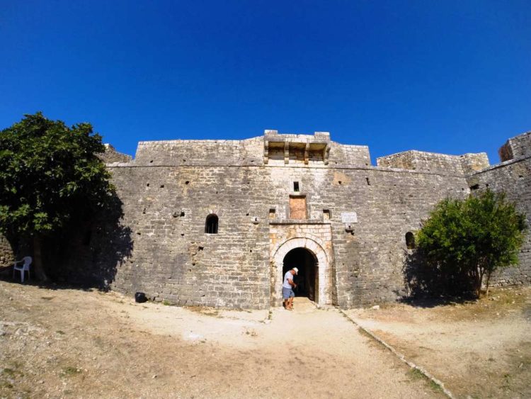 Крепость Порто Палермо