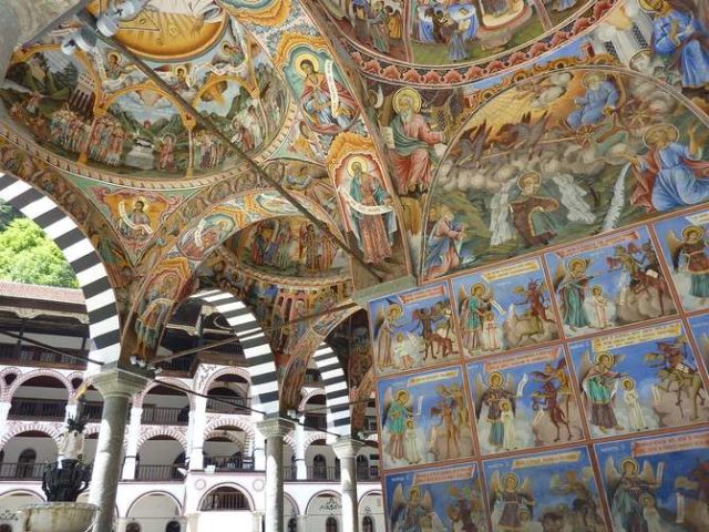 Росписи Рильского монастыря