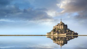 You are currently viewing Замок Мон Сен Мишель во Франции
