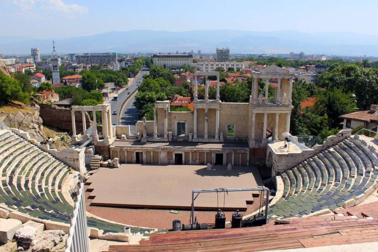 Римский амфитеатр в Пловдиве