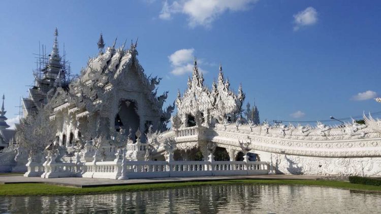 Белый Храм в Тайланде