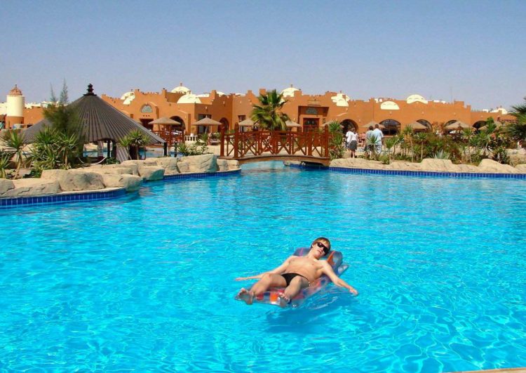 Отдых в египте в бассейне