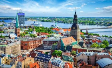 Вы сейчас просматриваете Есть ли коронавирус в Латвии? Стоит ли ехать в страну туристам?