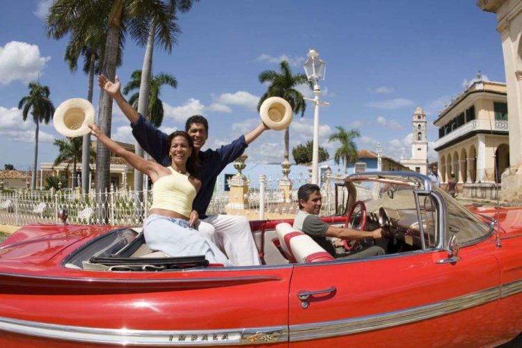 туристы на Кубе
