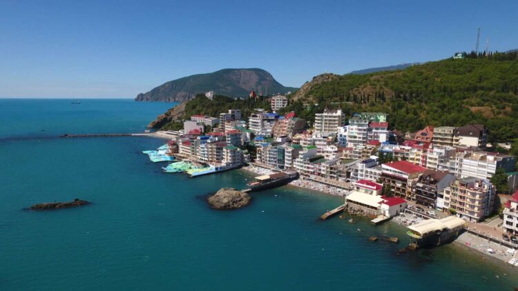Утес — курорт на Южном берегу Крыма для спокойного отдыха