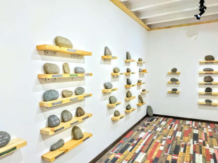 Музей языков мира недалеко от Алушты