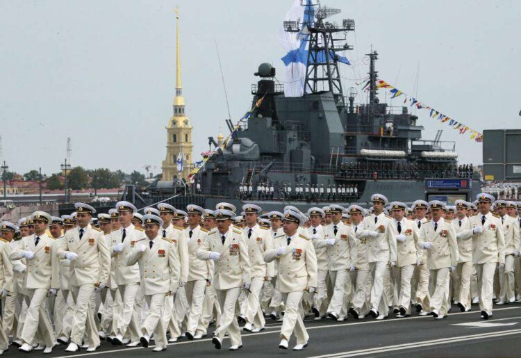 Парад на день ВМФ в Питере