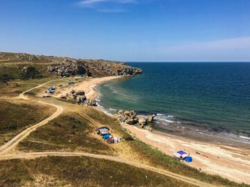 Генеральские пляжи в Крыму