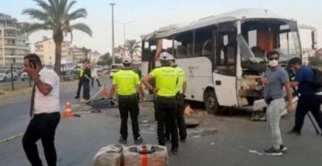 В Турции произошло ДТП с участием туристического автобуса