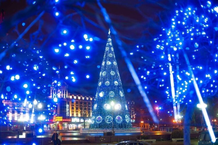 новогодняя елка в Калининграде