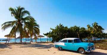 Куба ослабляет антиковидные ограничения: для вакцинированных туристов отменяются обязательные ПЦР-тесты