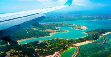 Аэропорт на Бали вновь откроют для иностранных туристов