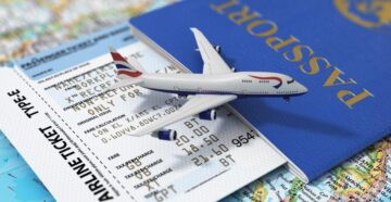 Пассажиры без QR-кодов могут потерять деньги за купленные авиабилеты