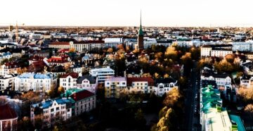 Финляндия усиливает ограничения на въезд для россиян
