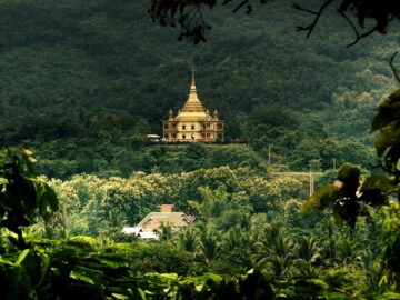 Вы сейчас просматриваете Лаос открывает границы и запускает программу «Зеленая зона для путешествий»