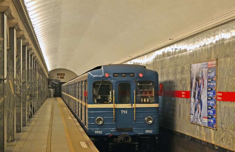 метро в Питере