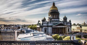 Нужен ли QR код для поездки в Санкт-Петербург в 2023 году
