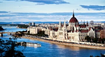You are currently viewing Венгрия ввела ограничения на выдачу виз россиянам