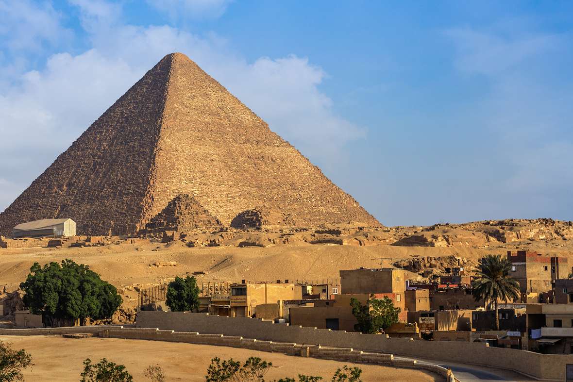 Пирамида Хеопса (Гиза, Египет)