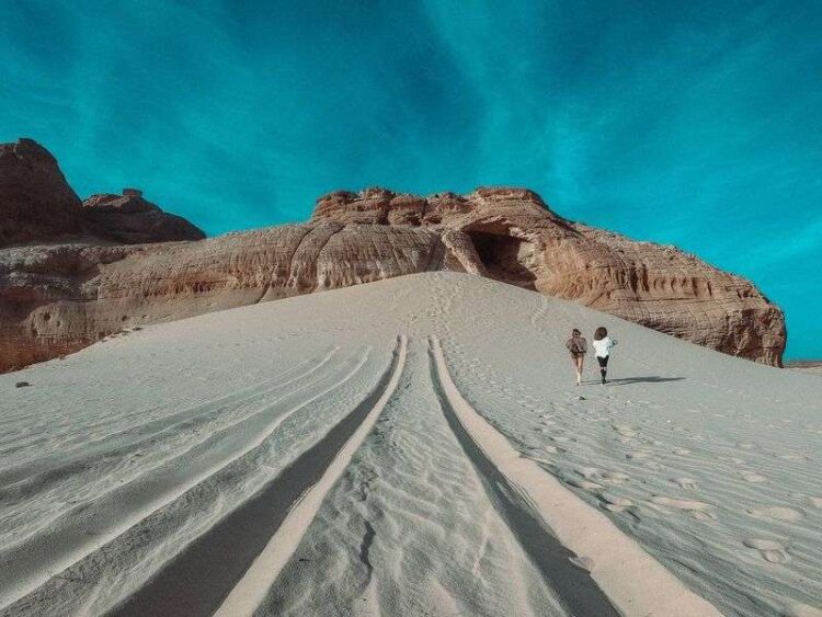 Индивидуальная экскурсия Завораживающая красота и тайны пустыни