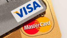 Mastercard и Visa отключили в России