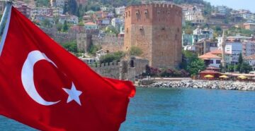 В Турции отменили HES-коды и масочный режим, но пока не для всех