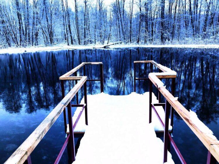 Голубое озеро в Казани зимой