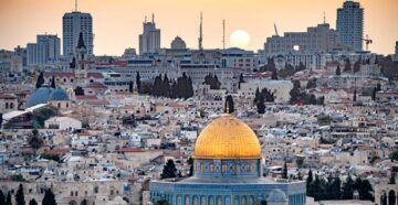 Туроператоры уточнили обстановку в Израиле для туристов сейчас и отношение к россиянам из-за конфликта в Украине