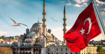 Турция планирует создать новую авиакомпанию для перевозки российских туристов