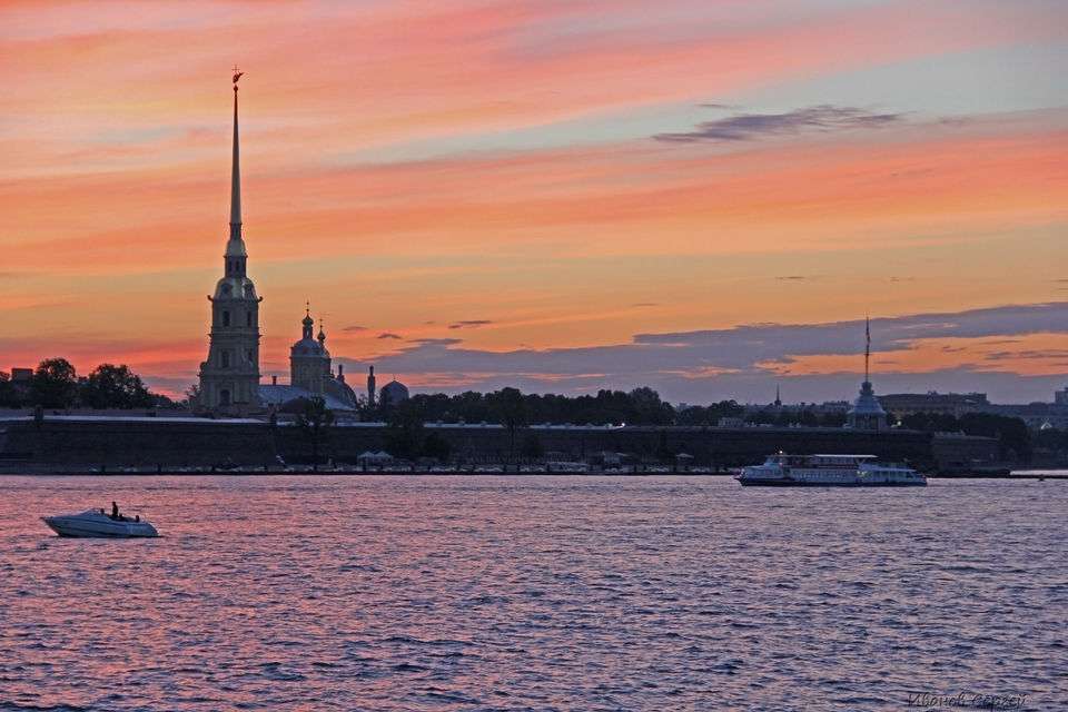 Белые ночи в Питере 2025: когда начинаются и заканчиваются, сколько ...