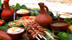 Топ 15 национальных блюд Абхазии, которые стоит попробовать туристу