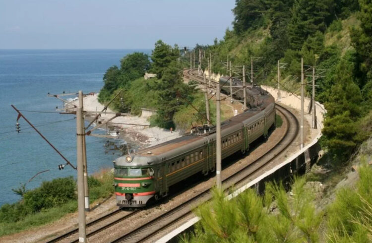 Поезд в Абхазию