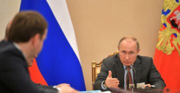 Без Путина никак? Проблему компенсаций по отмененным турам подняли на совещании с президентом