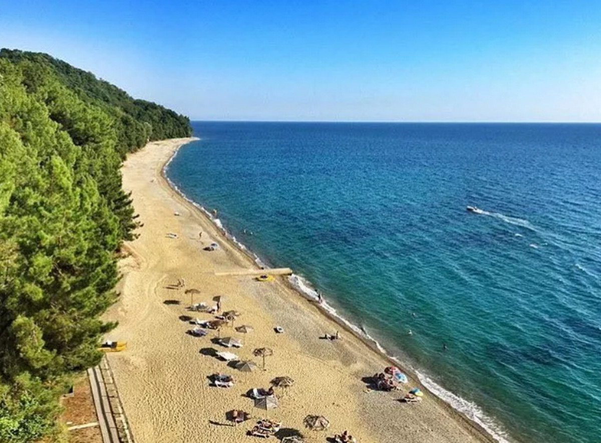 Абхазия песочные пляжи