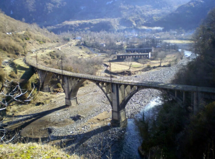Мост в Ткуарчале