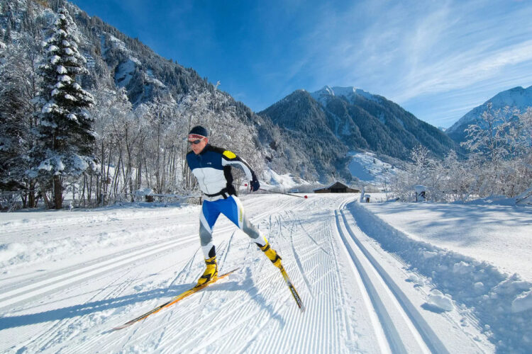 спортсмен лыжник