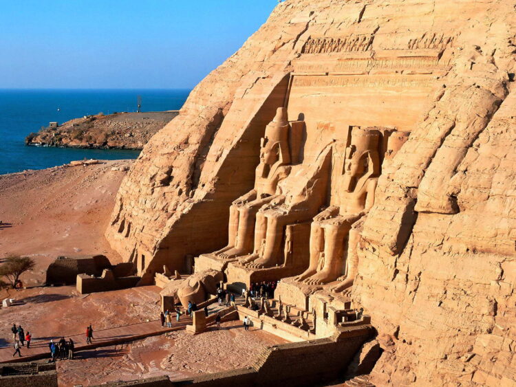 Египетская святыня Абу-Симбел
