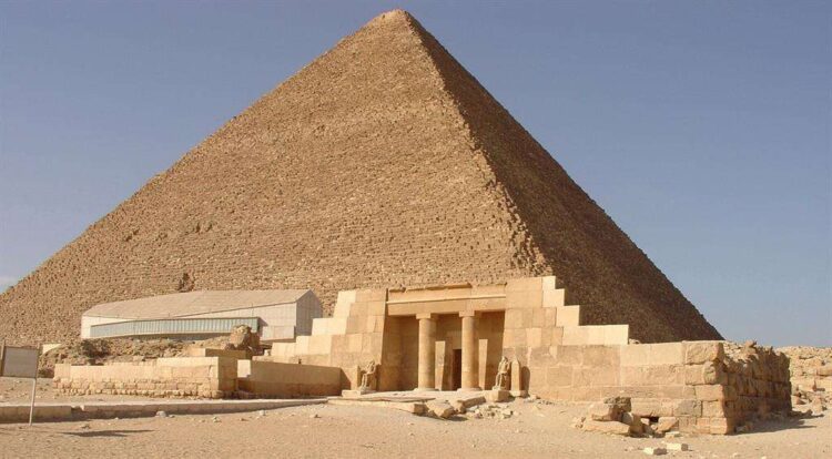 Посещение пирамиды Микерина в Египте