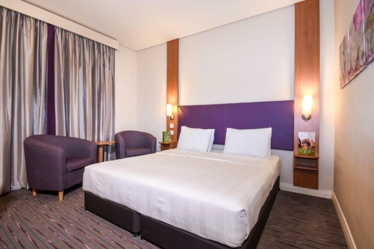 Отель Premier Inn Dubai 