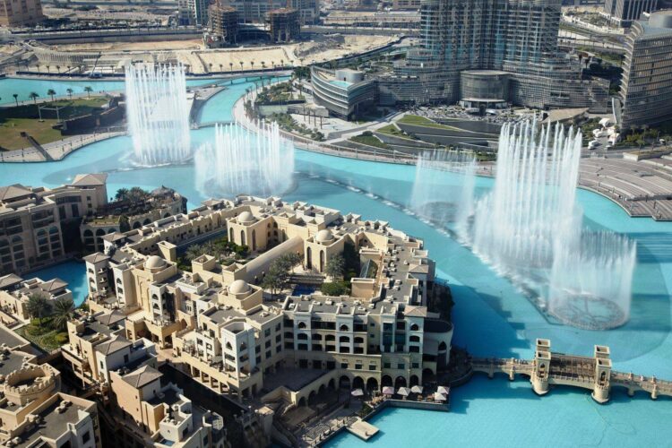 Экскурсии на поющие фонтаны в Дубае