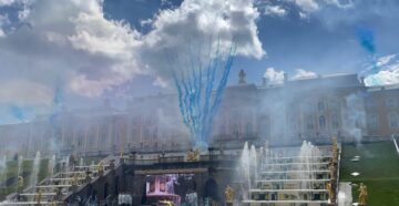 Раскрыты детали работы фонтанов Петергофа в 2023 году: даты запуска и праздника открытия