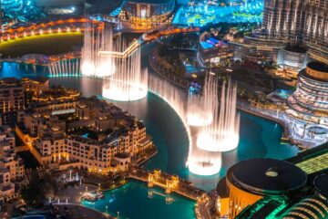 Вы сейчас просматриваете Поющие фонтаны в Дубае возле Бурдж-Халифа и ТРЦ «Дубай Молл»
