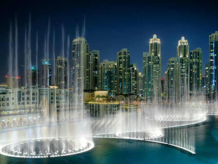 Шоу фонтанов Дубае